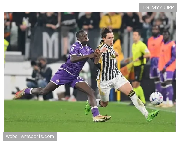 佛罗伦萨距离安全区仅一分之差 保级六分战战意极为强烈 佛罗伦萨距离安全区仅一分之差 保级六分战战意极为强烈